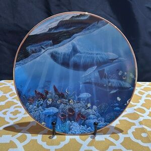 Darby Mint. Lahaina Seaflight by Robert Lyn Nelson. Underwater Paradise.